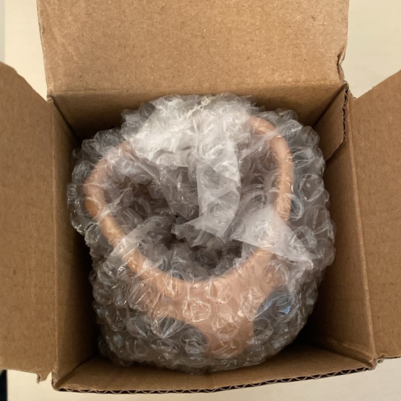 Oga’s Cantina Star Wars Porg Mug - Picture 5 of 9